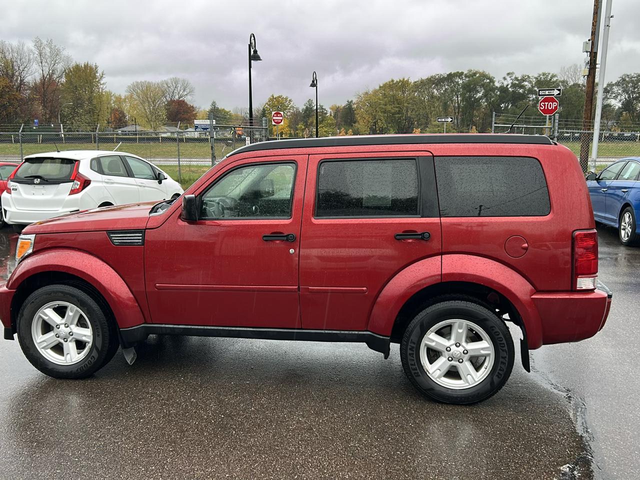 Dodge Nitro 4WD 4dr SXT 2008