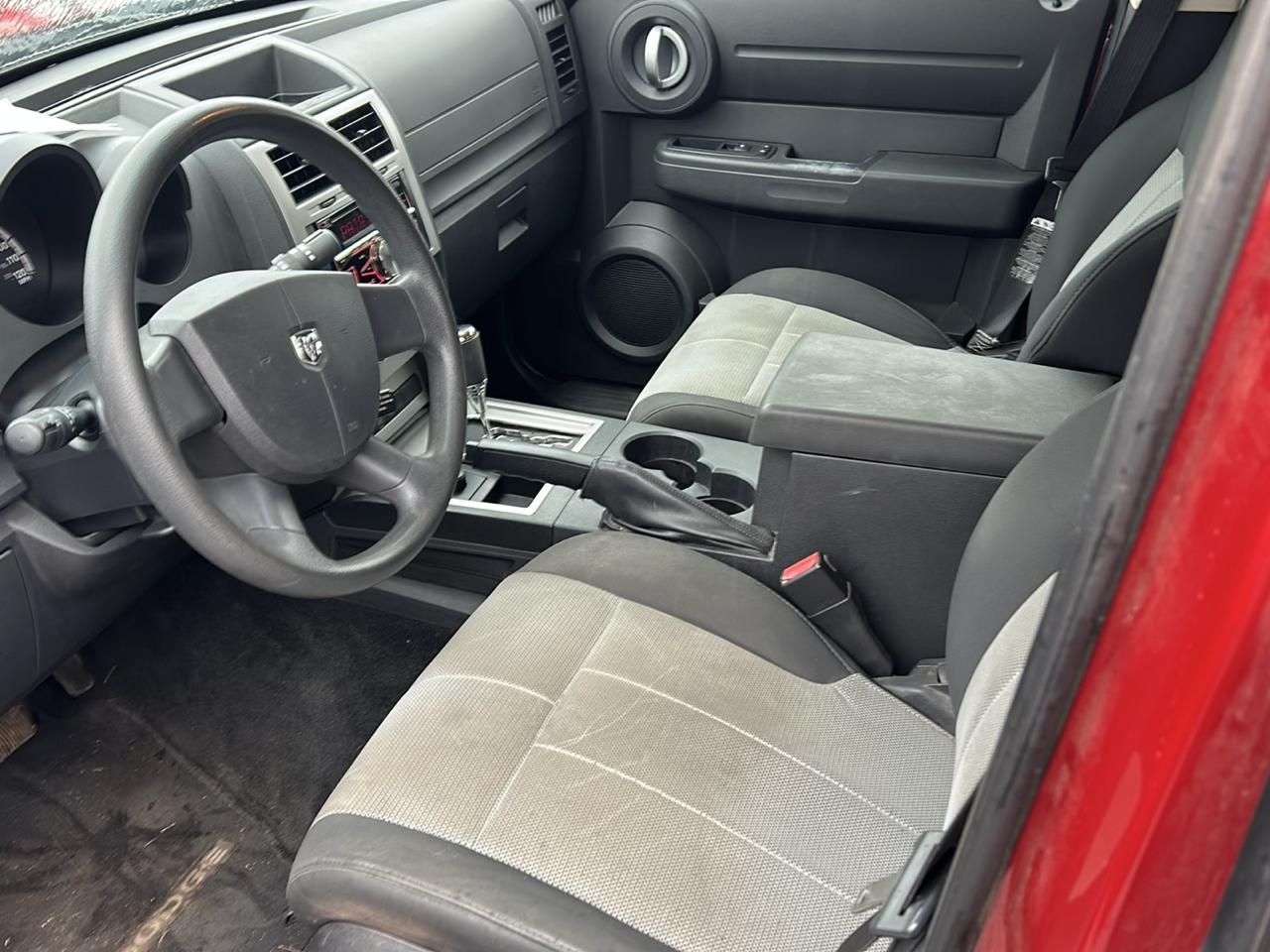 Dodge Nitro 4WD 4dr SXT 2008