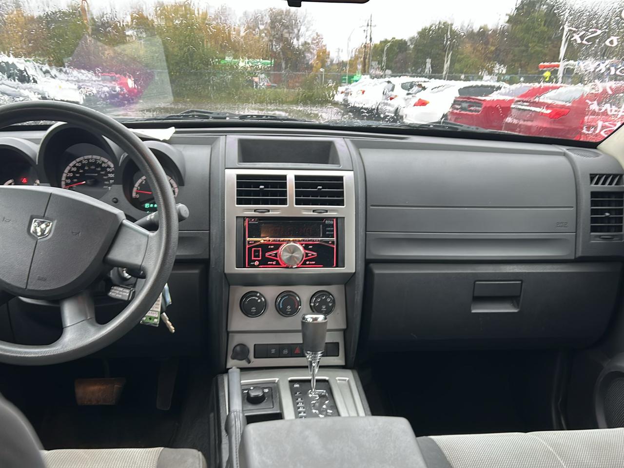 Dodge Nitro 4WD 4dr SXT 2008