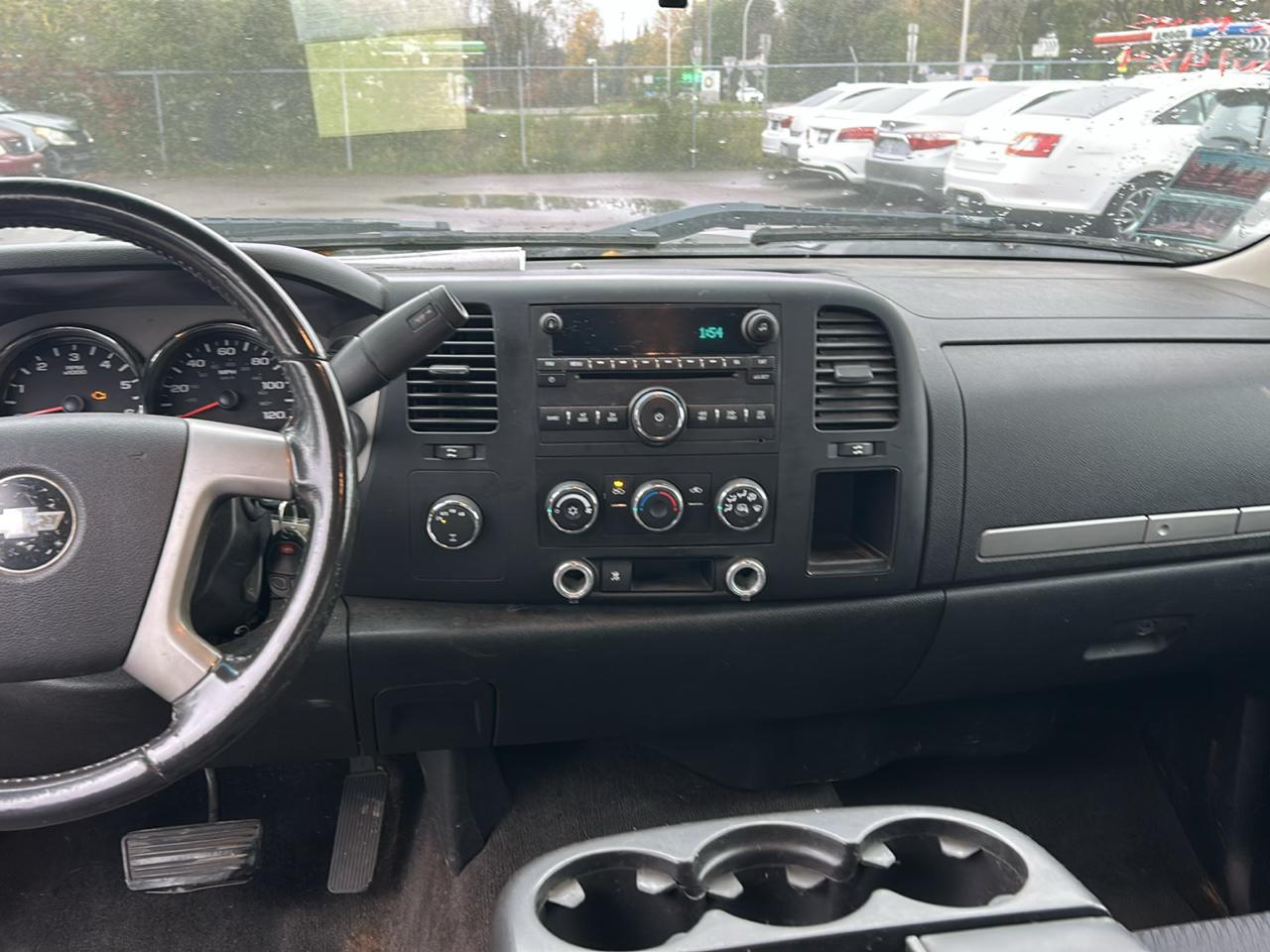 Chevrolet Silverado 1500 4WD Ext Cab 143.5" LT 2009