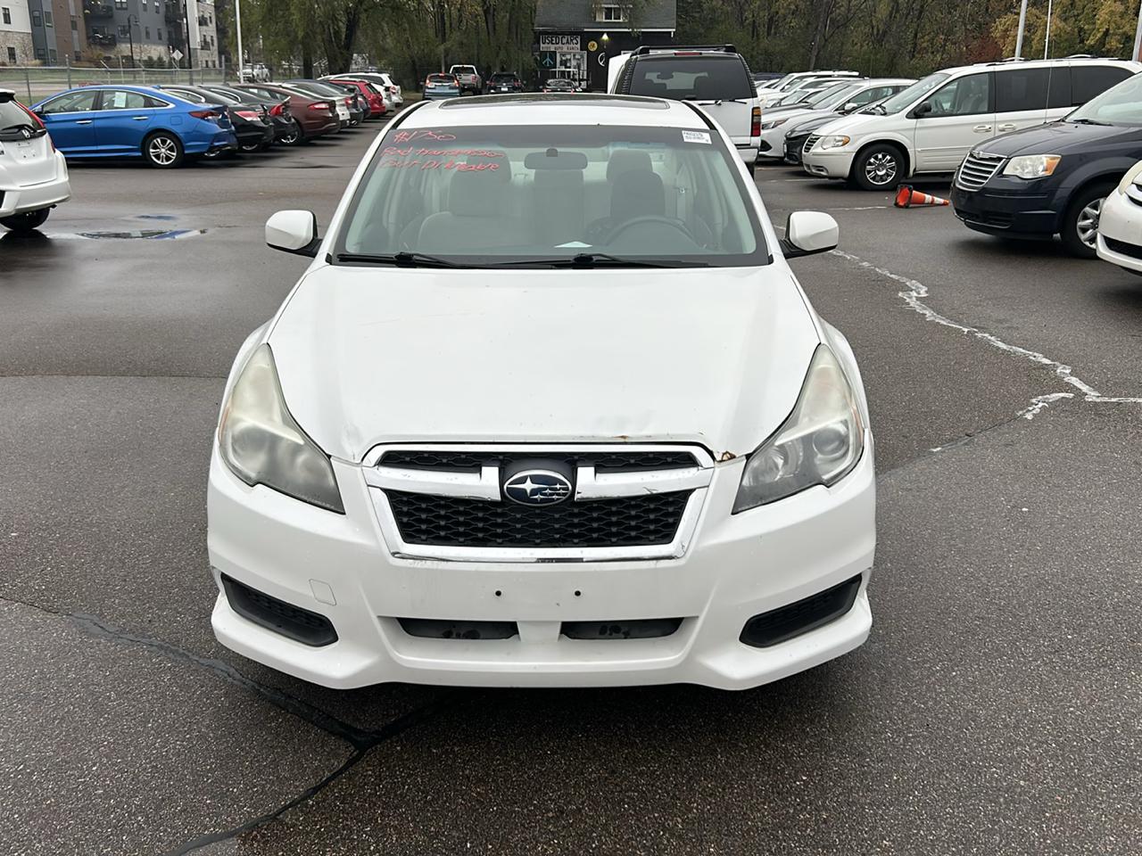 Subaru Legacy 4dr Sdn H4 Auto 2.5i Premium 2013
