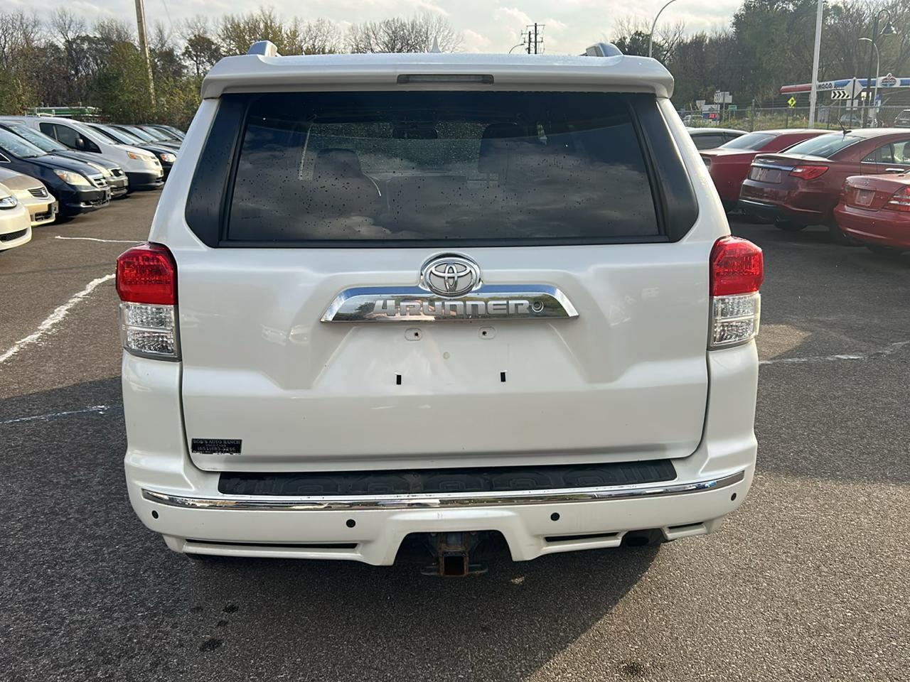 Toyota 4Runner 4WD 4dr V6 Limited (Natl) 2013