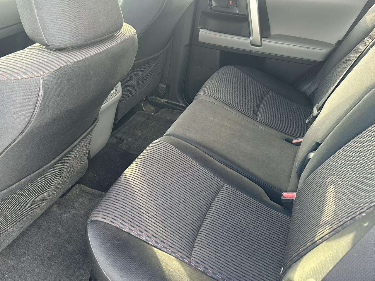 Toyota 4Runner 4WD 4dr V6 Limited (Natl) 2013