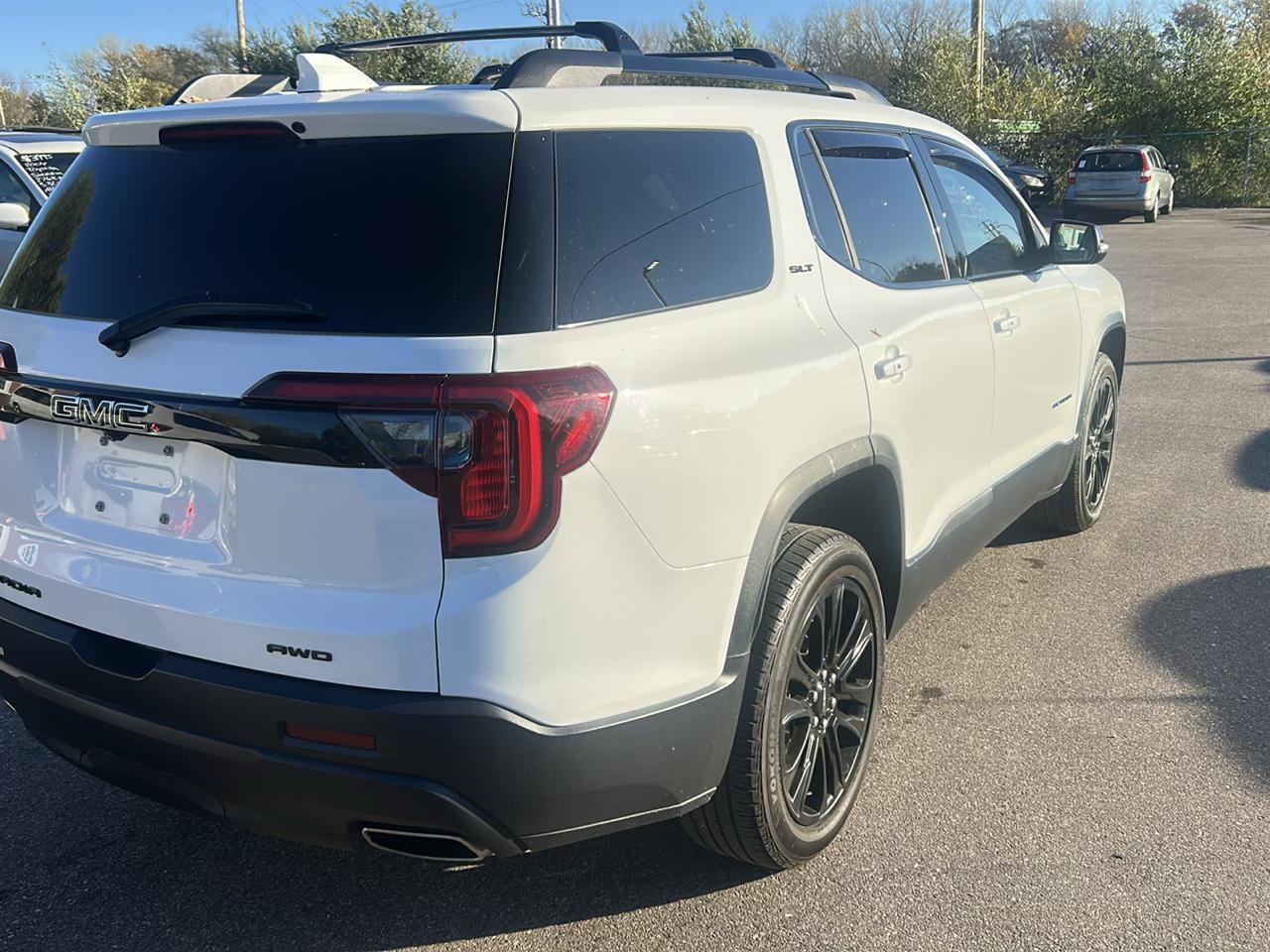 GMC Acadia AWD 4dr SLT 2022