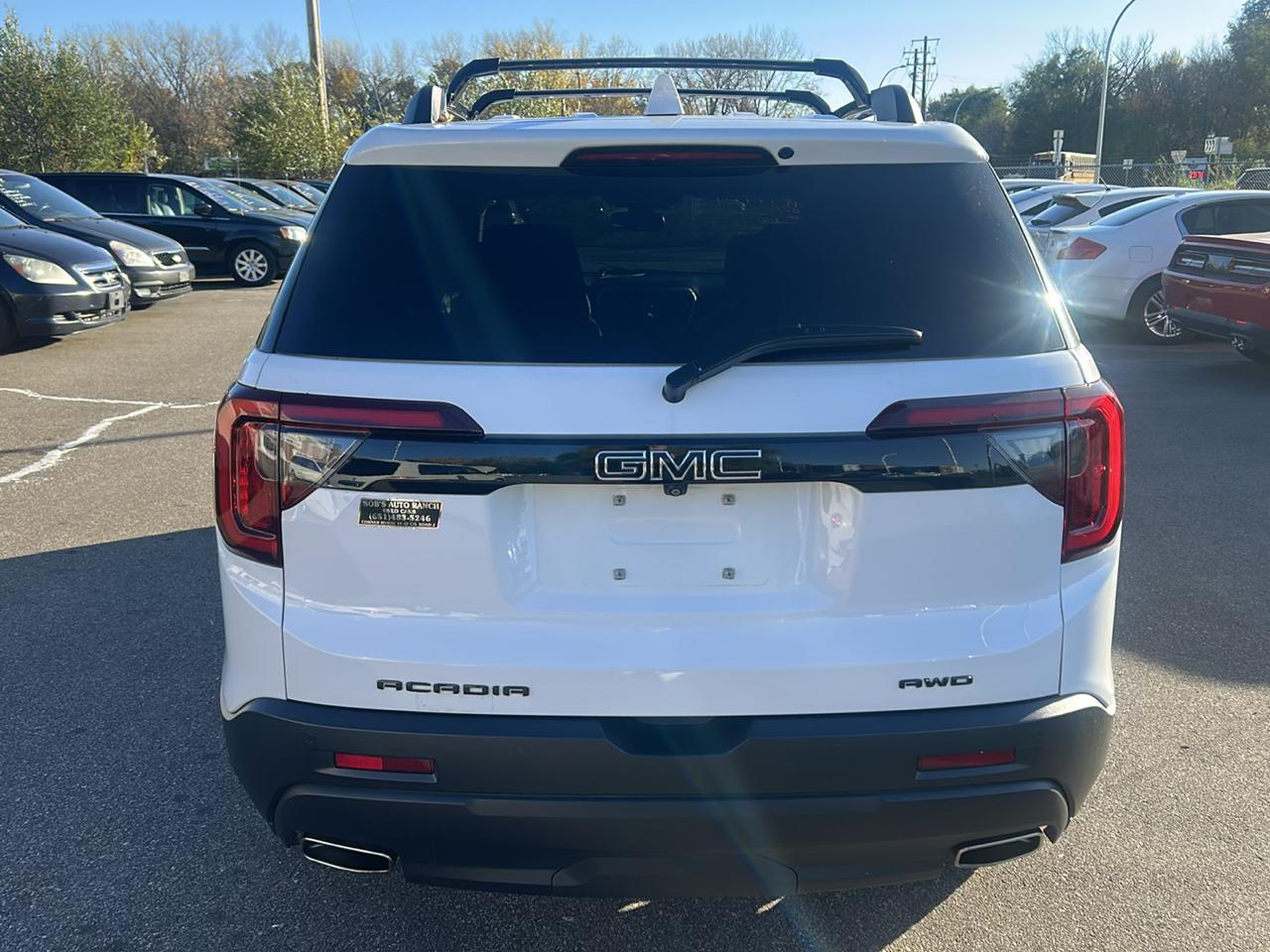GMC Acadia AWD 4dr SLT 2022