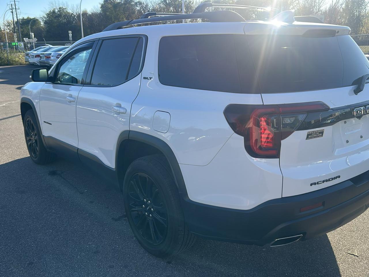 GMC Acadia AWD 4dr SLT 2022