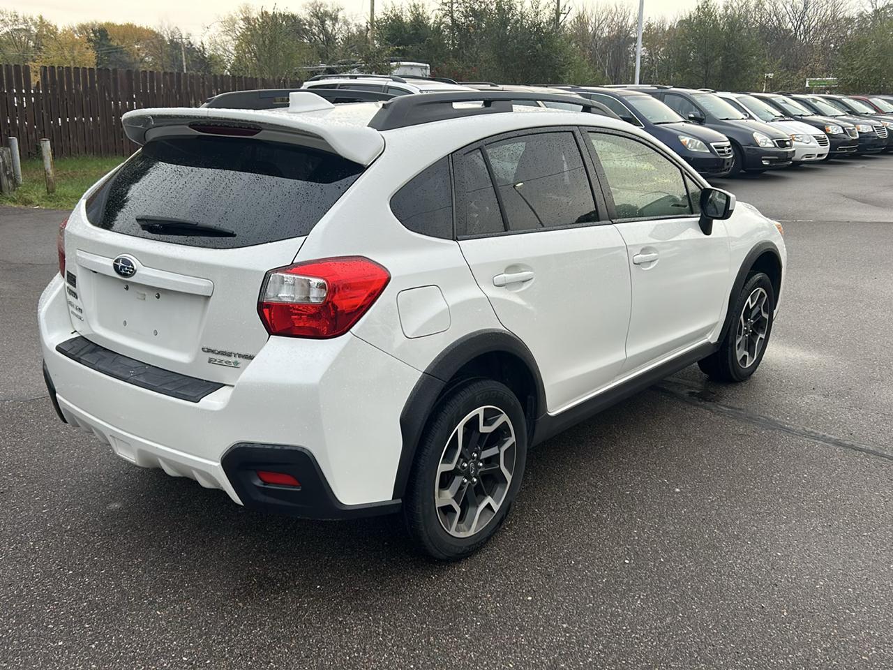 Subaru Crosstrek 5dr CVT 2.0i Premium 2016