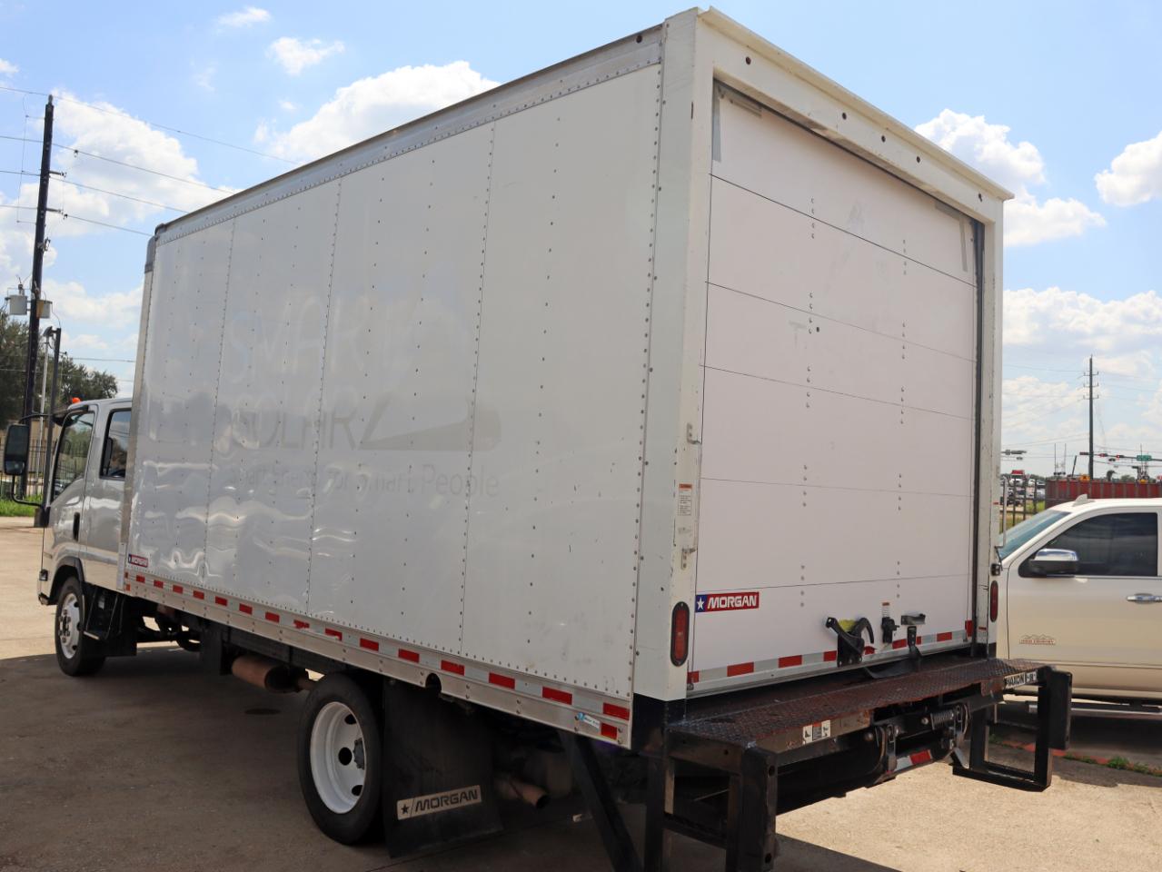 Isuzu NPR HD  2021