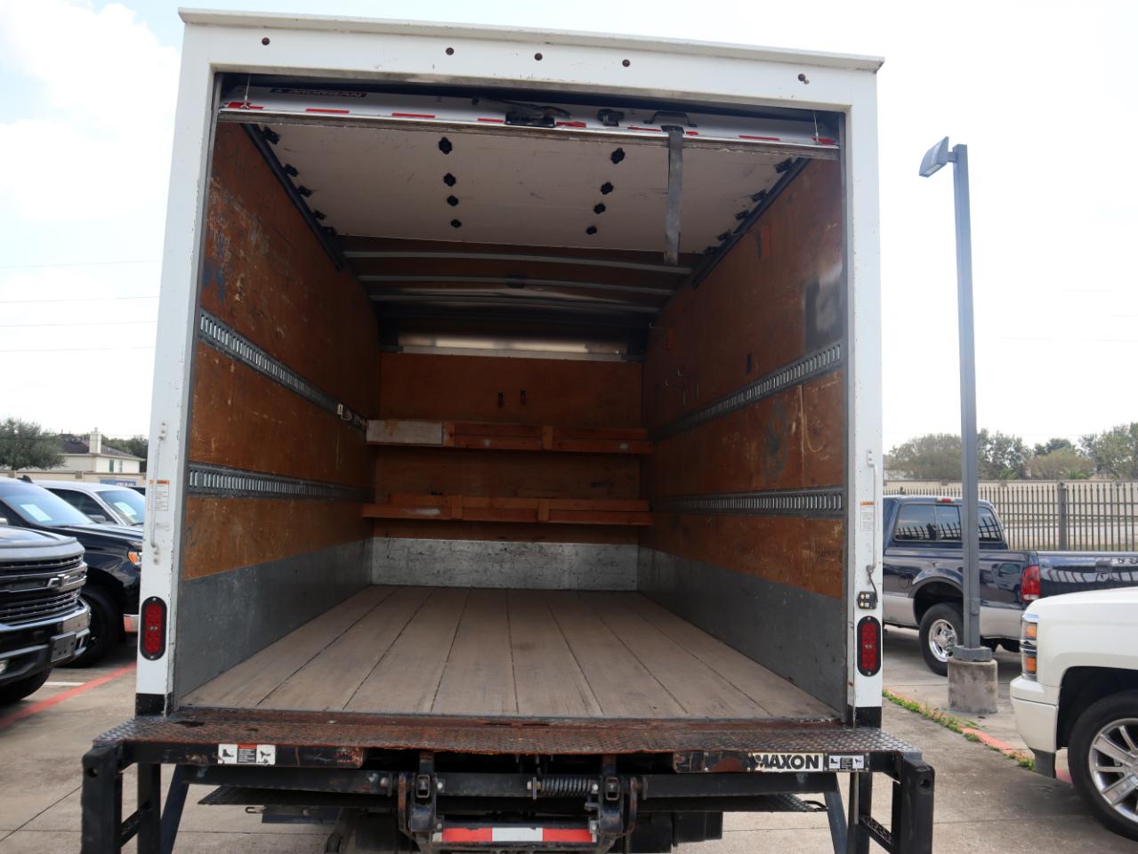 Isuzu NPR HD  2021