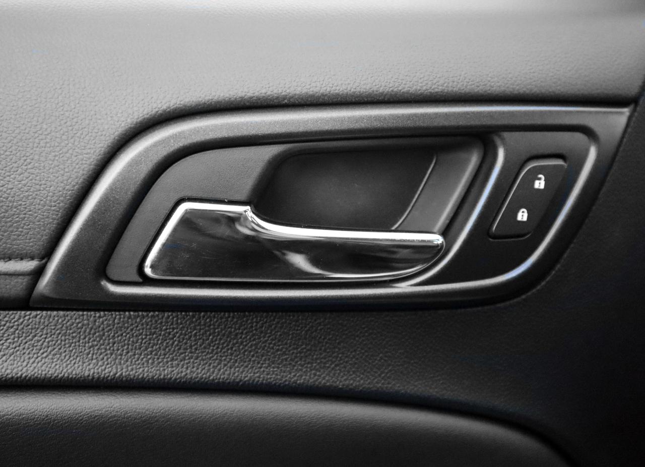 Chevrolet Suburban LT 2WD 2020