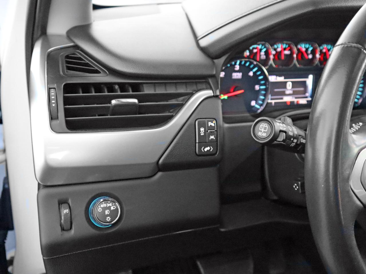 Chevrolet Suburban LT 2WD 2020