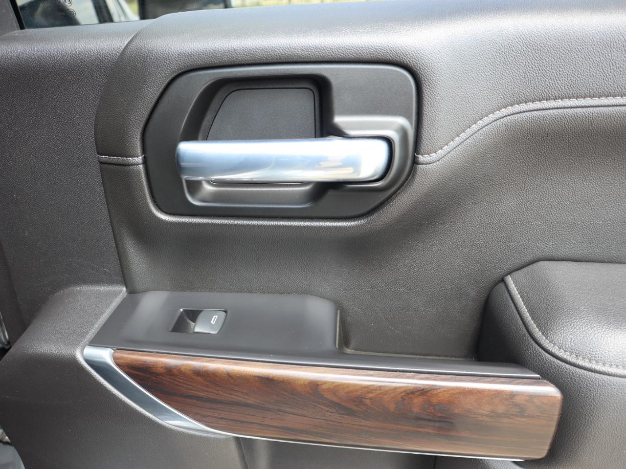 GMC Sierra 1500 SLT Crew Cab Short Box 4WD 2021