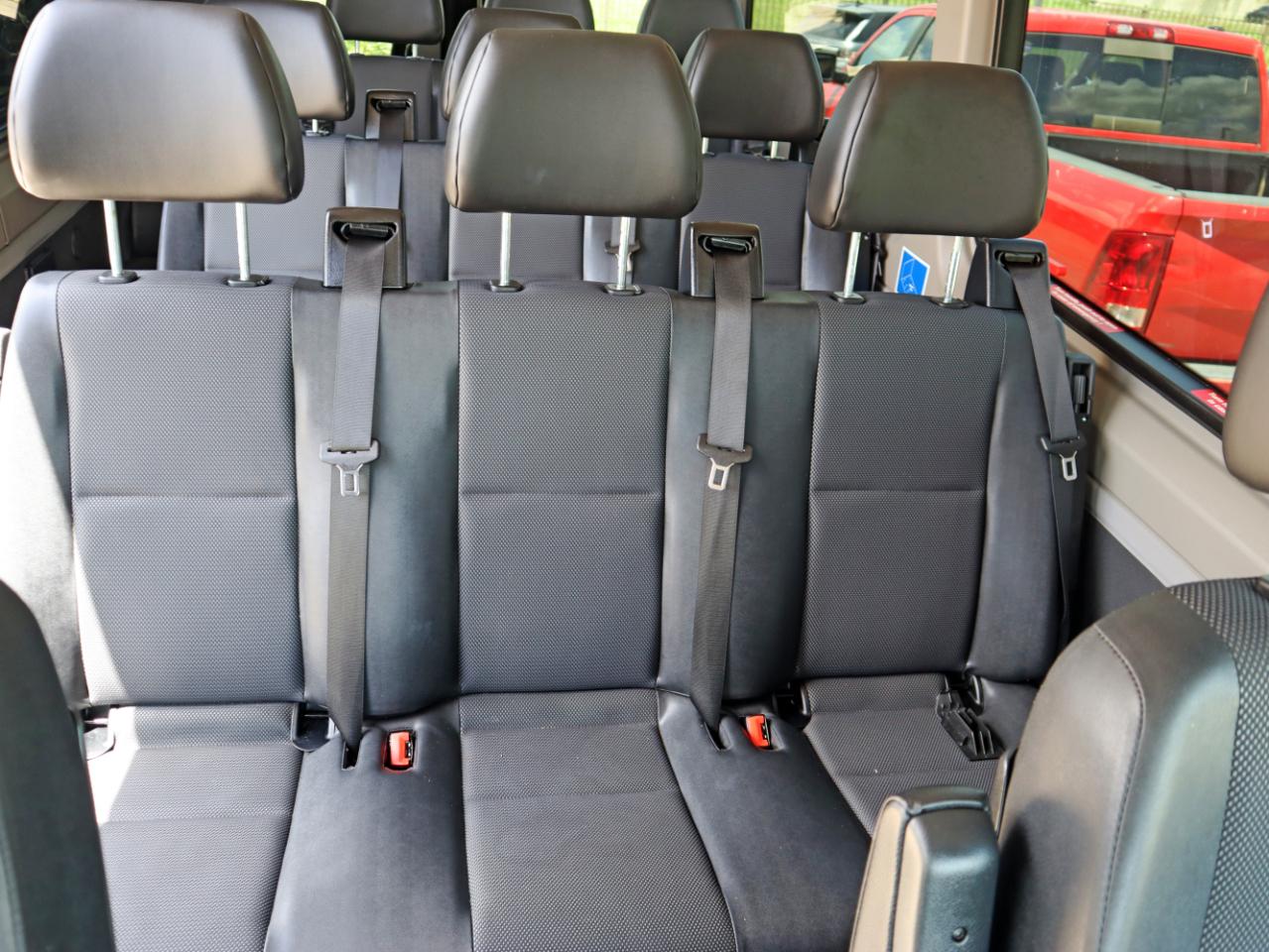 Mercedes-Benz Sprinter 2500 Passenger Van 144-in. WB 2018
