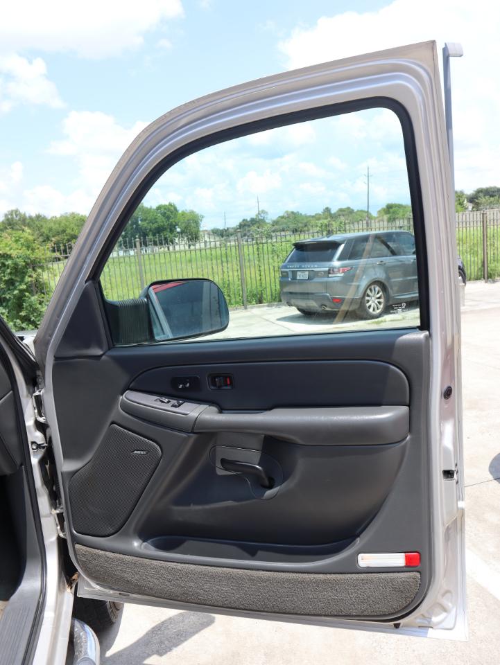 Chevrolet Silverado 2500HD LT Crew Cab Long Bed 2WD 2004