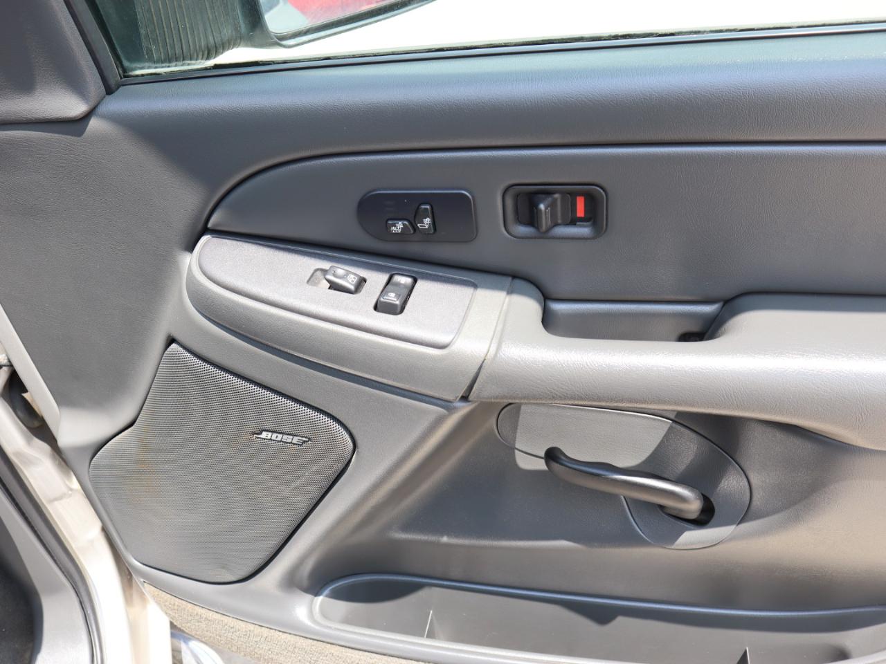 Chevrolet Silverado 2500HD LT Crew Cab Long Bed 2WD 2004