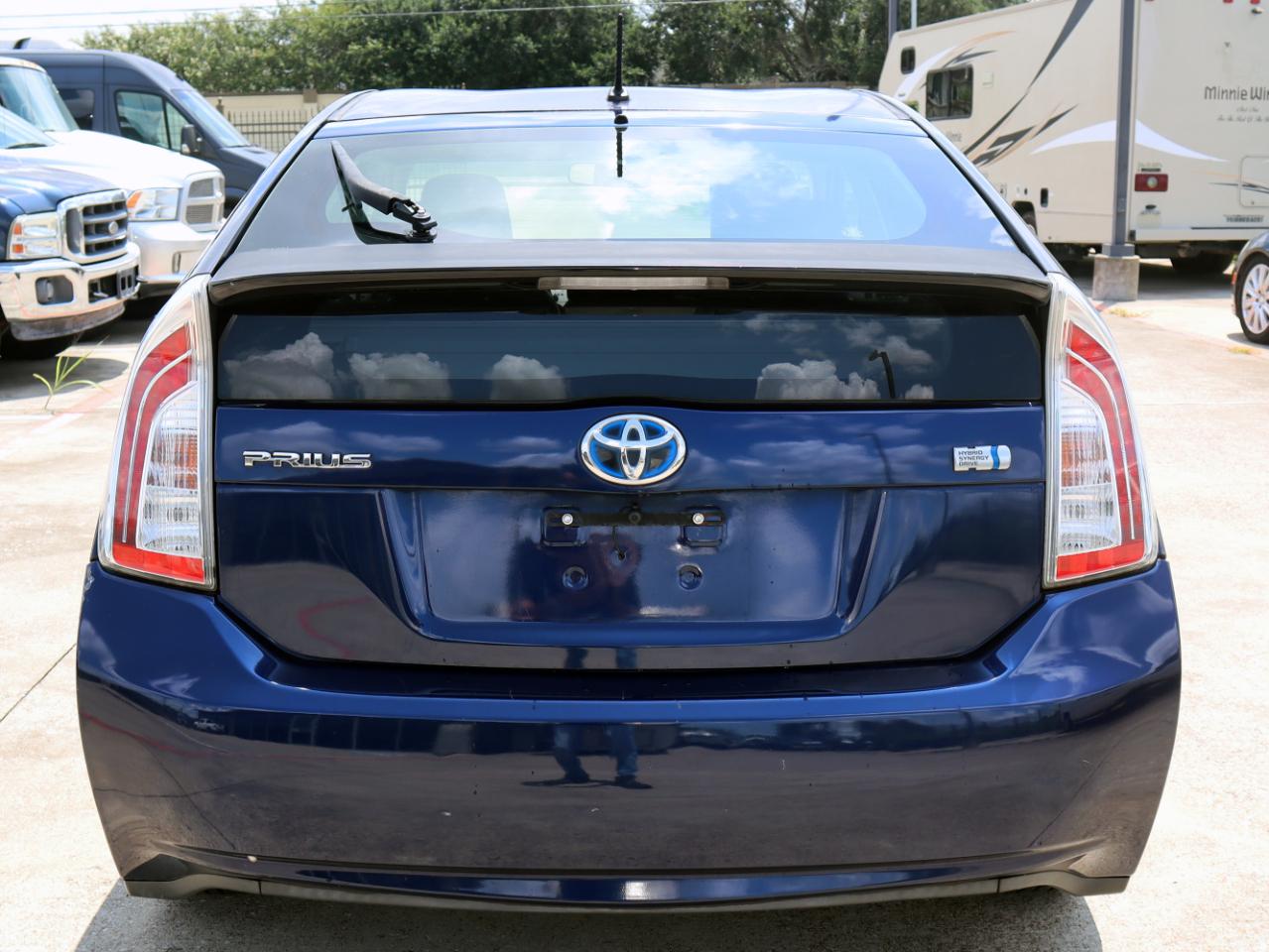 Toyota Prius Prius II 2012