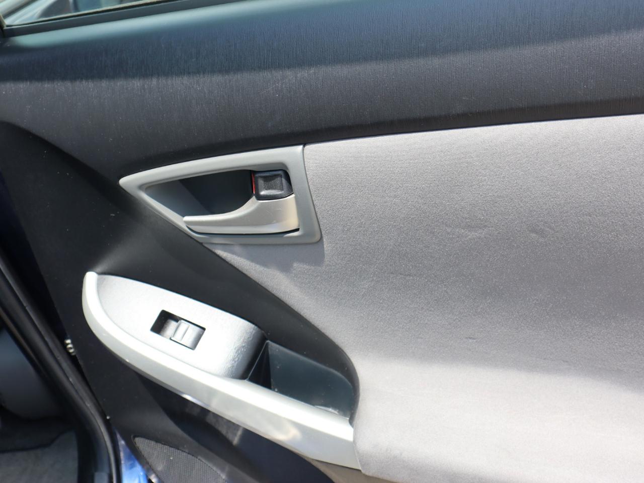 Toyota Prius Prius II 2012