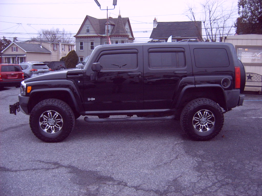 HUMMER H3 Base 2009