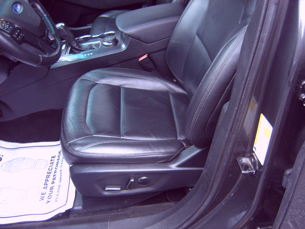 Ford Explorer XLT 4WD 2016