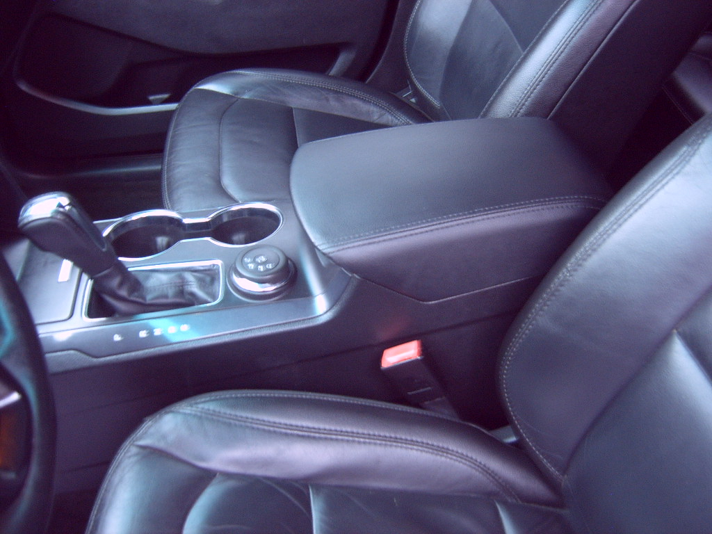 Ford Explorer XLT 4WD 2016