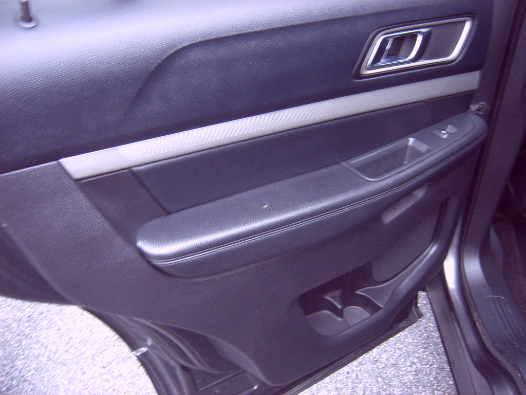 Ford Explorer XLT 4WD 2016