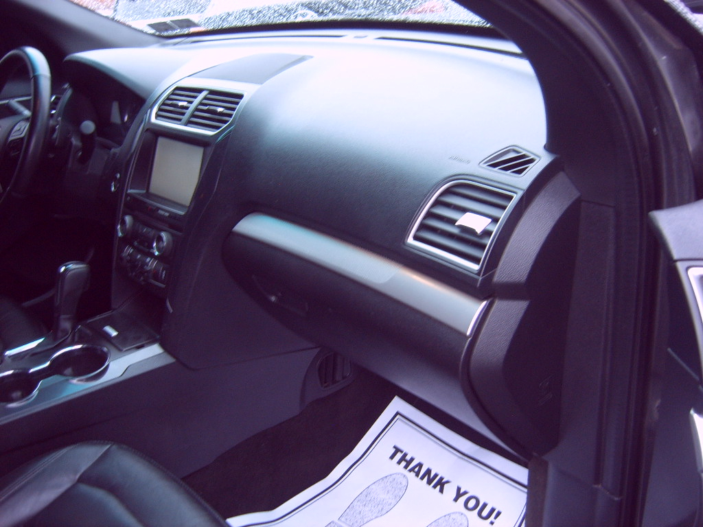 Ford Explorer XLT 4WD 2016