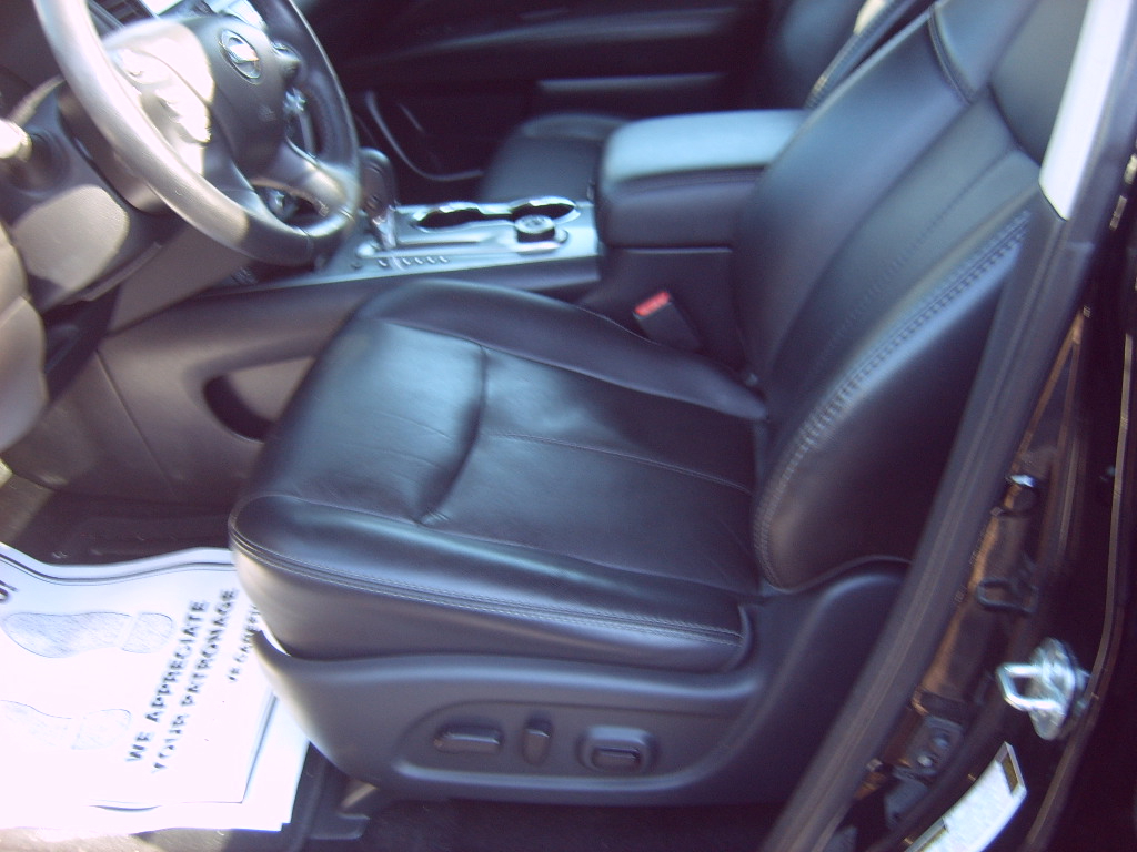 Nissan Pathfinder SL 4WD 2019