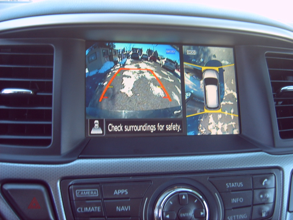 Nissan Pathfinder SL 4WD 2019