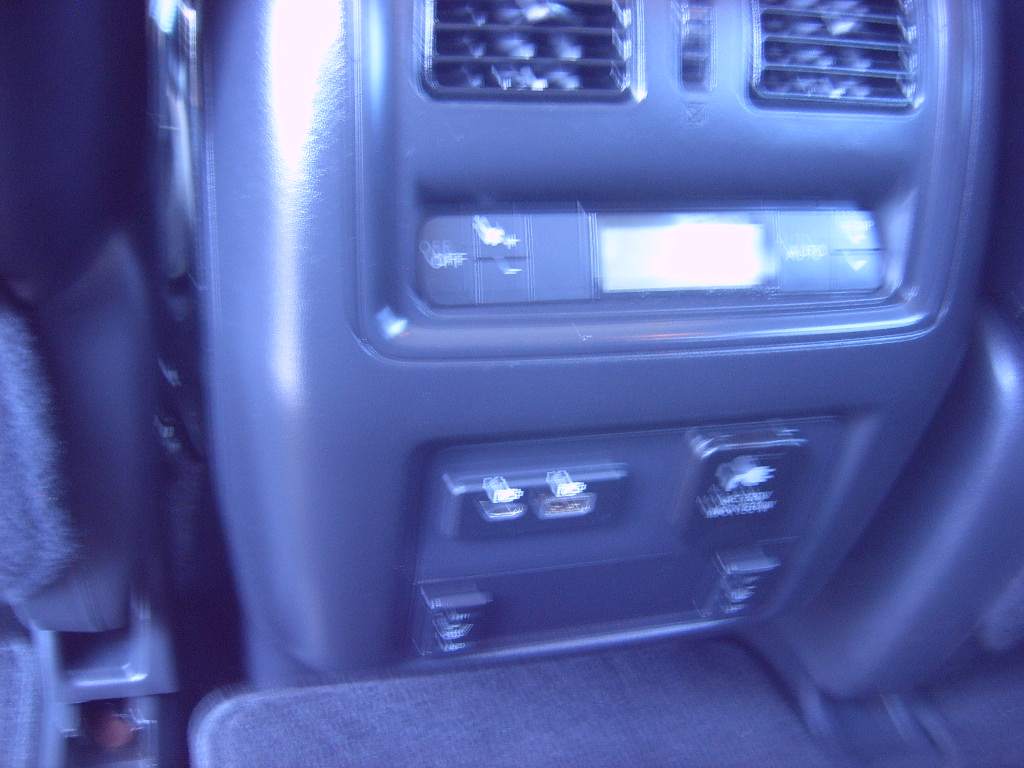 Nissan Pathfinder SL 4WD 2019