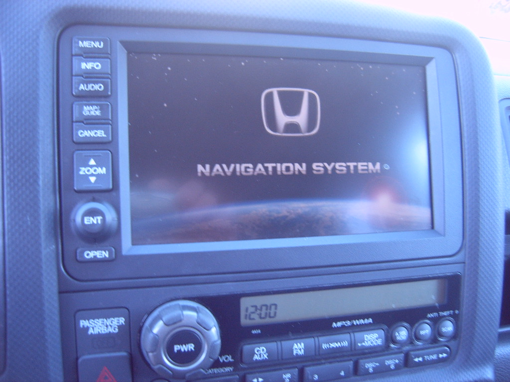 Honda Ridgeline RTL w/ Leather and Navigation 2014