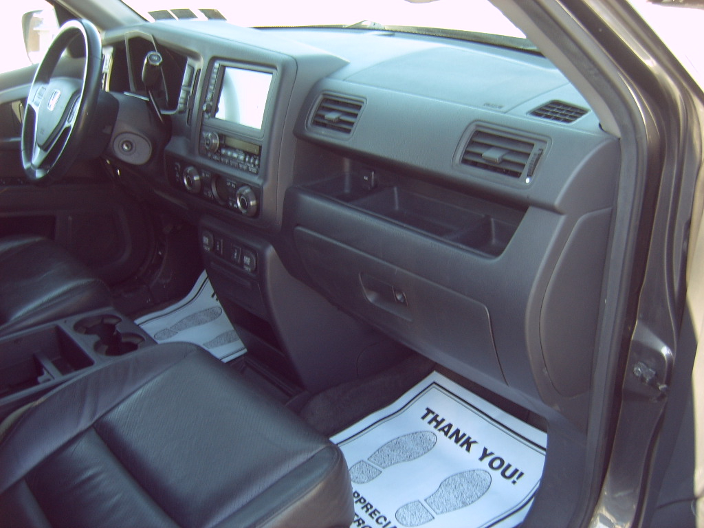 Honda Ridgeline RTL w/ Leather and Navigation 2014