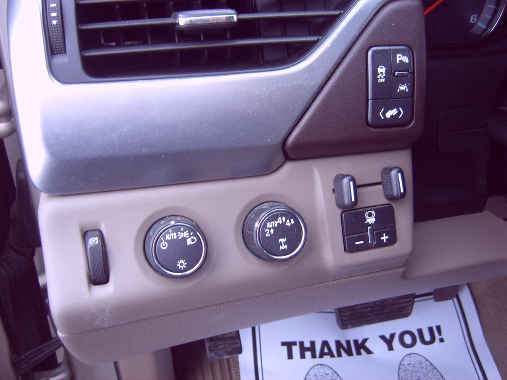 Chevrolet Suburban LT 4WD 2017