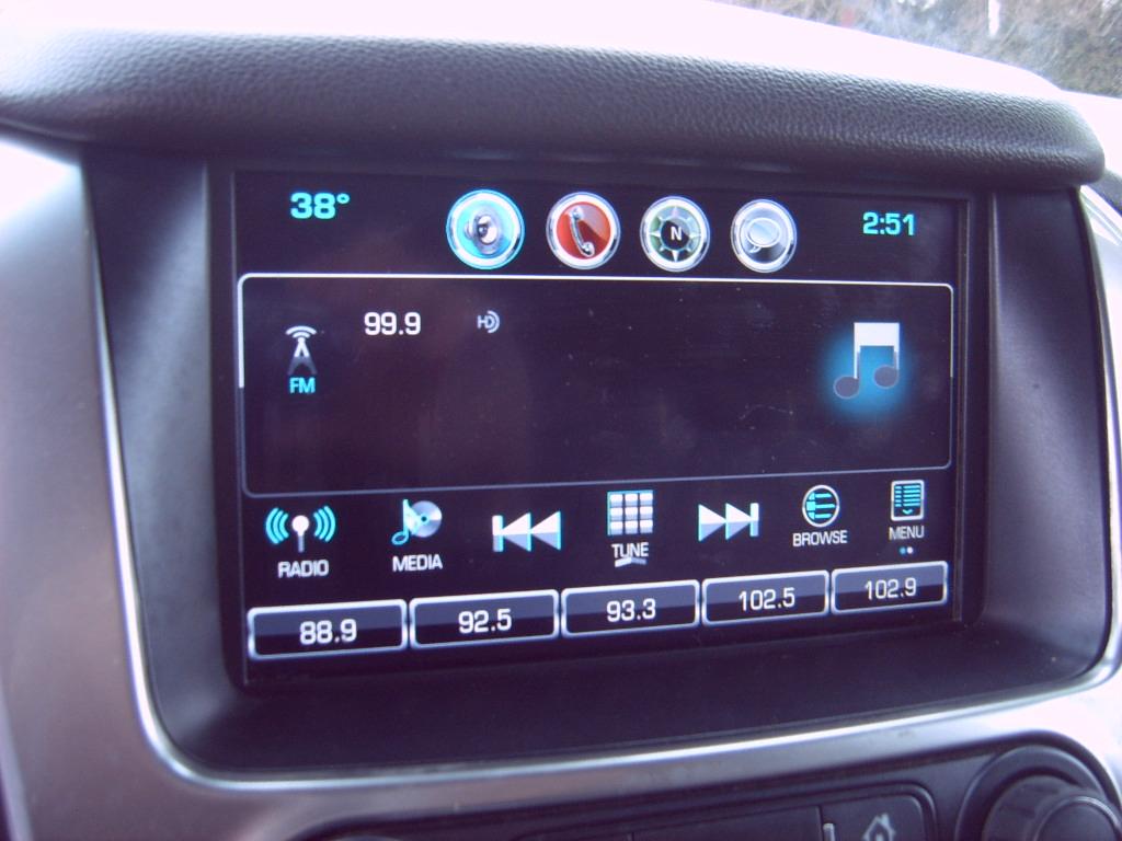 Chevrolet Suburban LT 4WD 2017