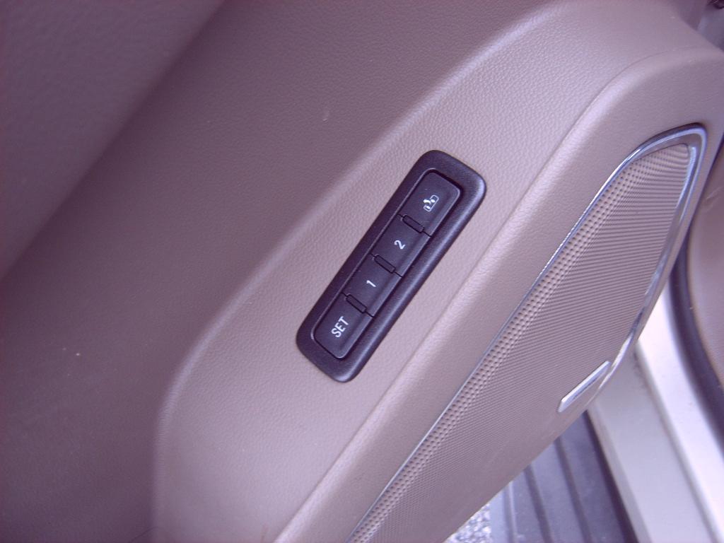 Chevrolet Suburban LT 4WD 2017