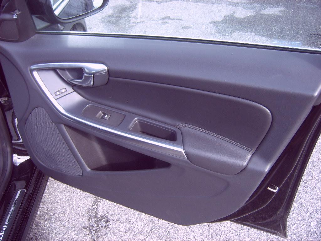 Volvo S60 2.0 Platinum 2015