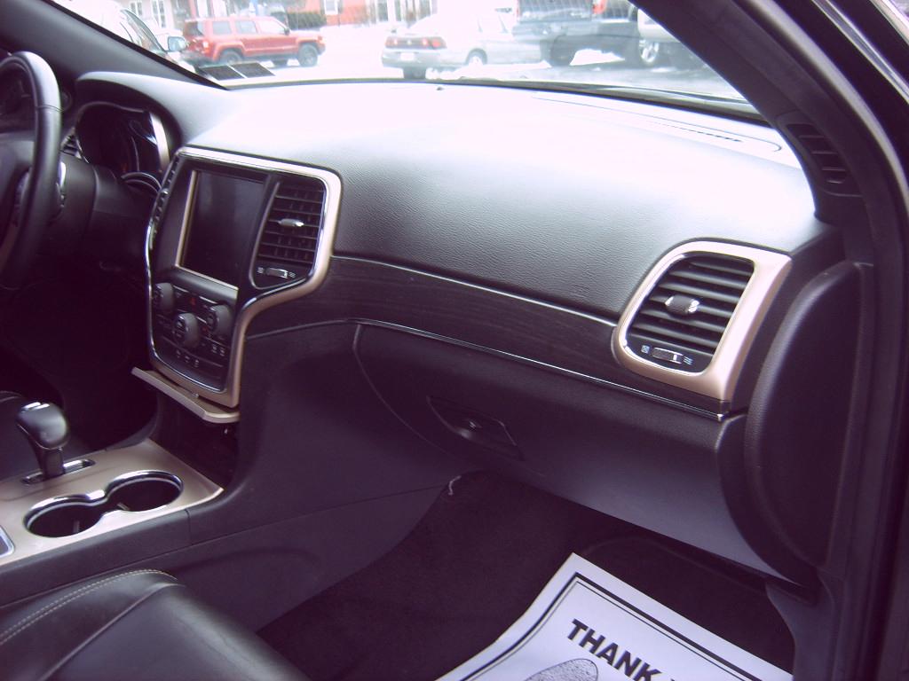 Jeep Grand Cherokee Limited 4WD 2015