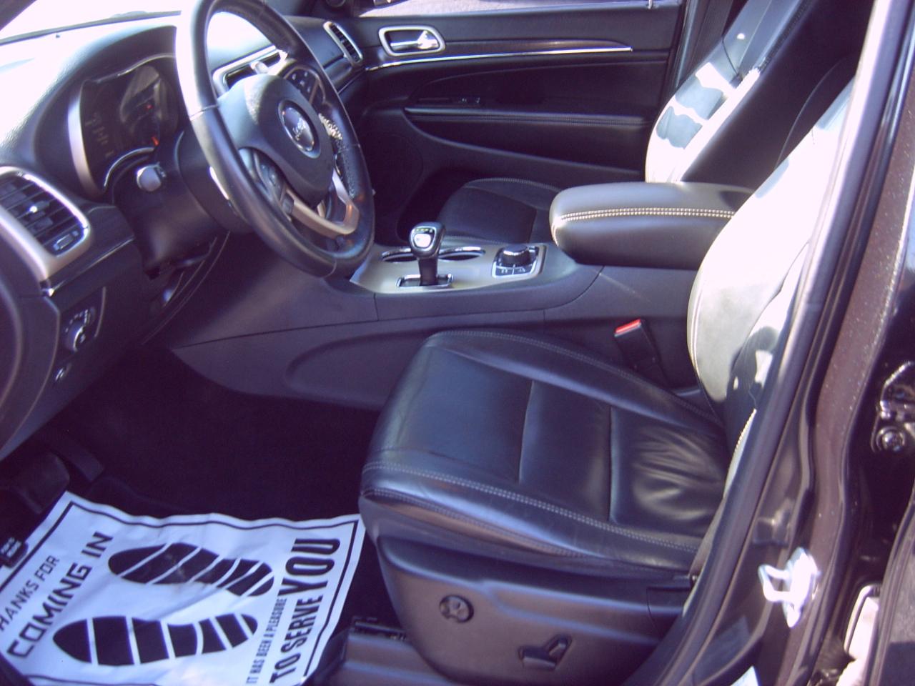 Jeep Grand Cherokee Limited 4WD 2015