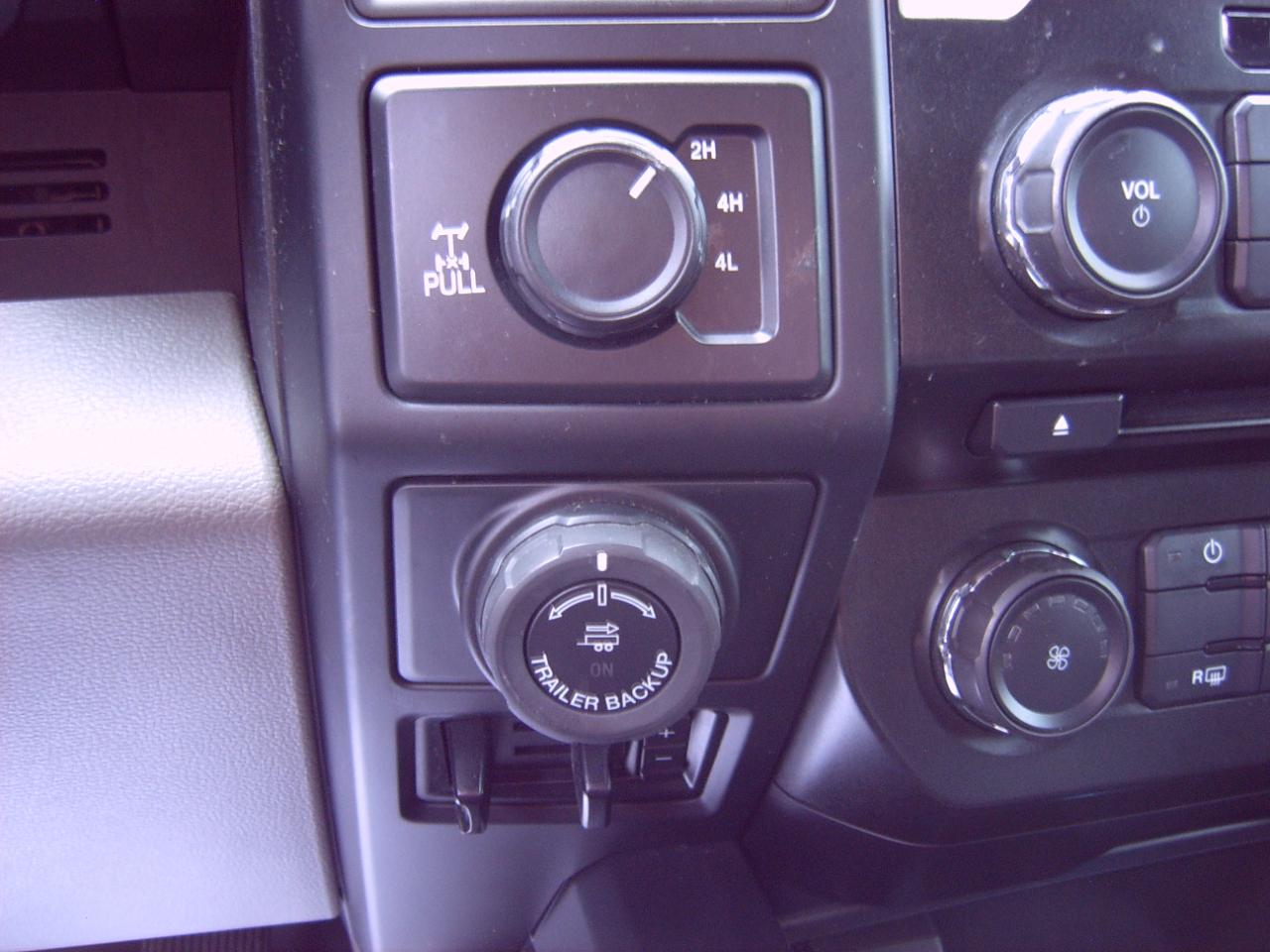 Ford F-150 FX4 SuperCab 6.5-ft. Bed 4WD 2017