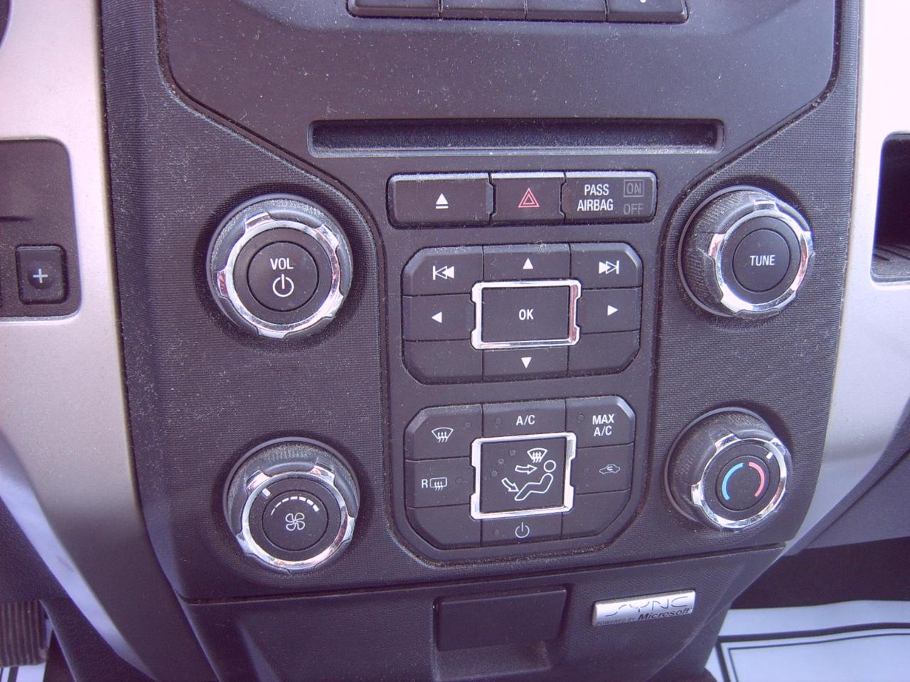 Ford F-150 XLT SuperCrew Short Bed 4WD 2014