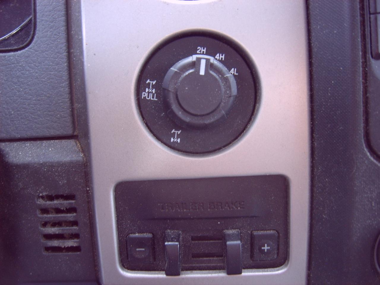 Ford F-150 XLT SuperCrew Short Bed 4WD 2014