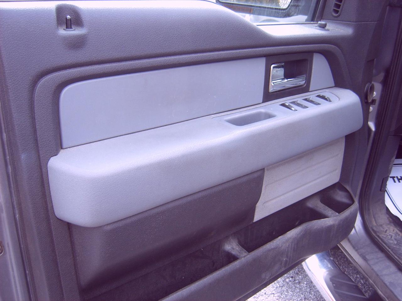 Ford F-150 XLT SuperCrew Short Bed 4WD 2014