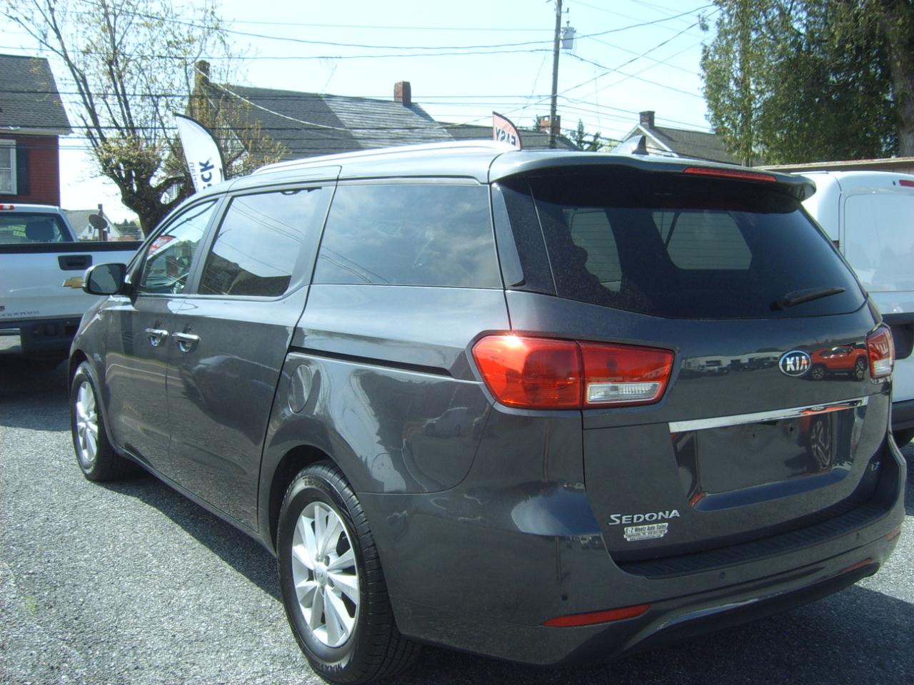 Kia Sedona LX 2016