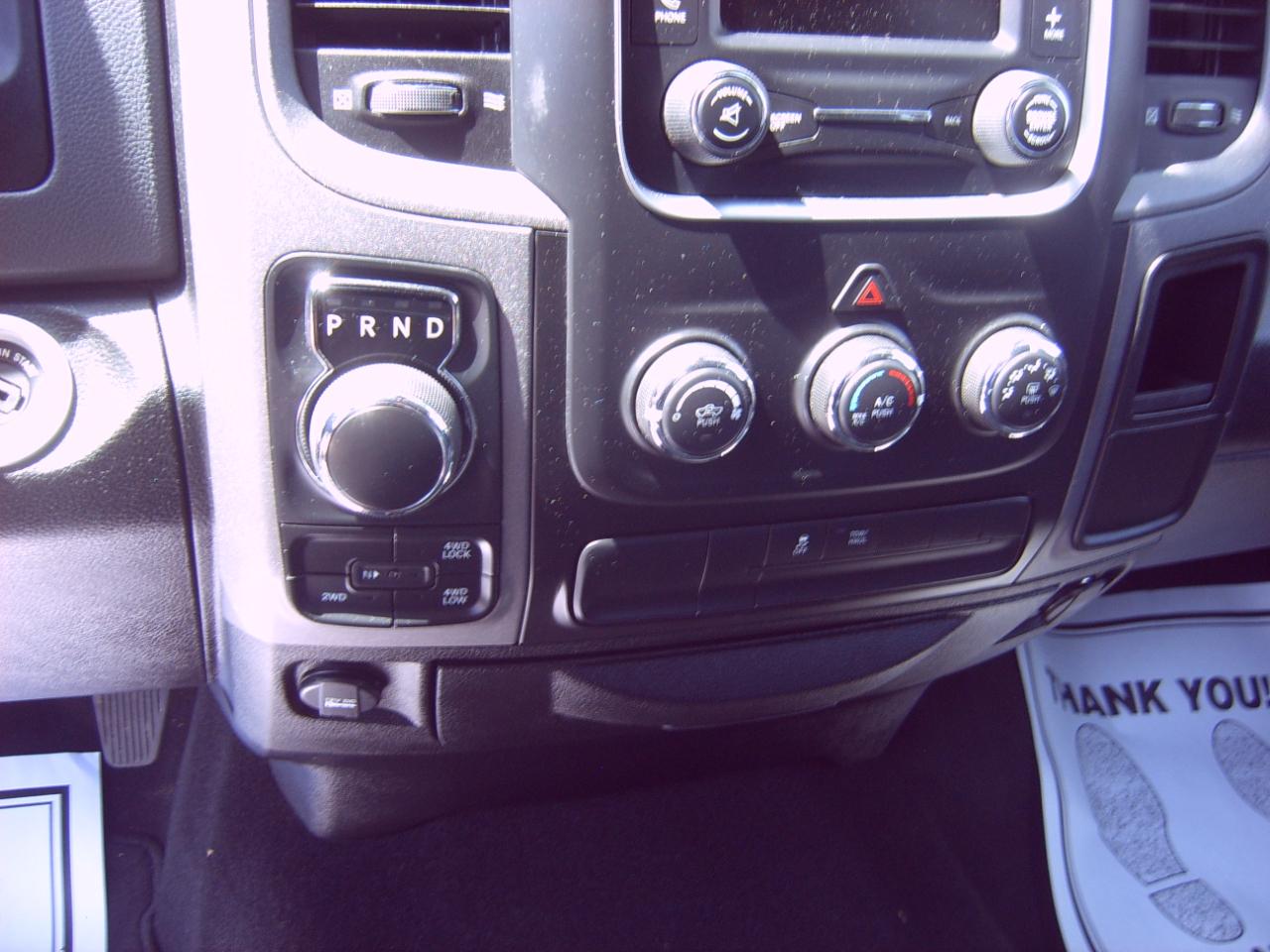 RAM 1500 Classic Tradesman Crew Cab SWB 4WD 2019