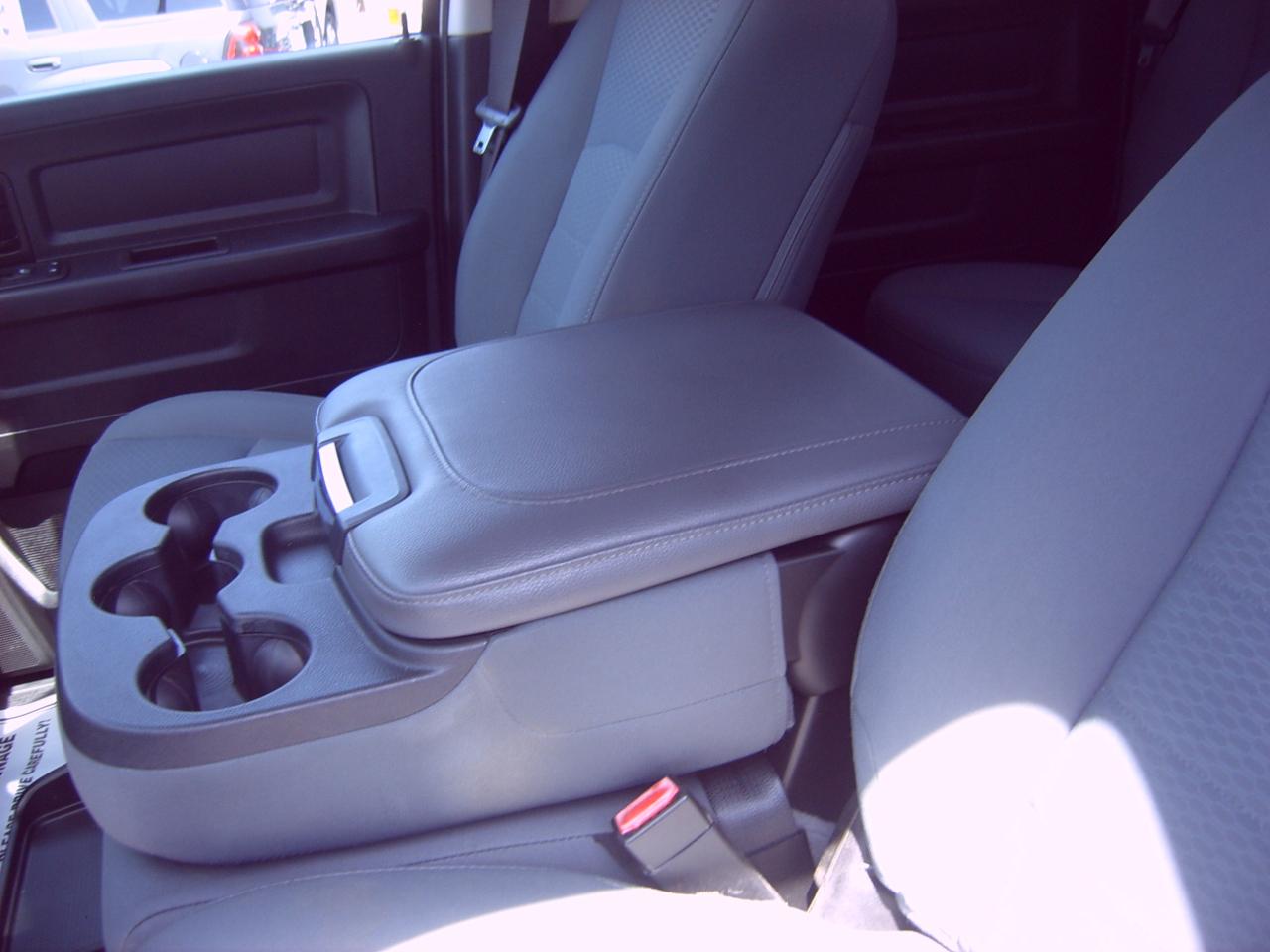 RAM 1500 Classic Tradesman Crew Cab SWB 4WD 2019