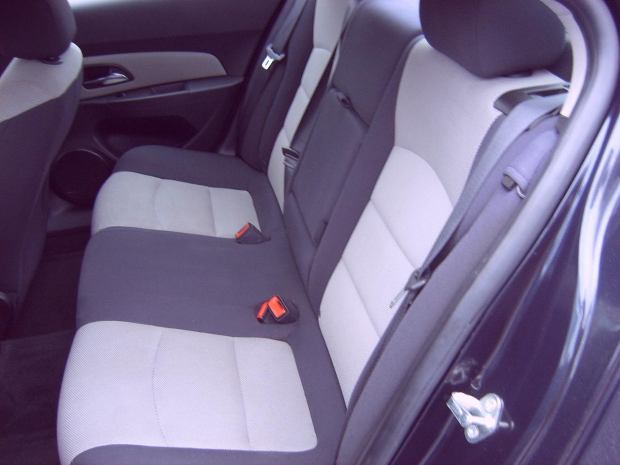 Chevrolet Cruze LS Auto 2014