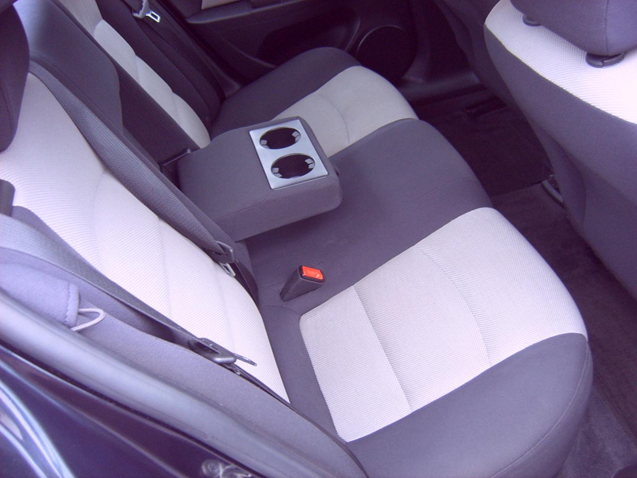 Chevrolet Cruze LS Auto 2014