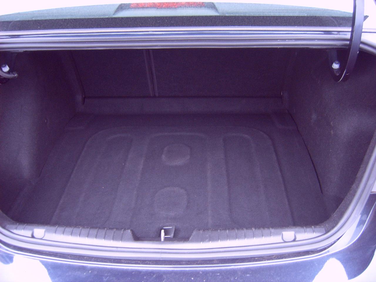 Chevrolet Cruze LS Auto 2014