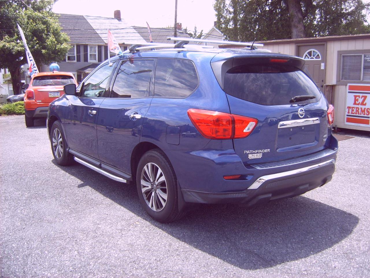 Nissan Pathfinder SV 4WD 2017