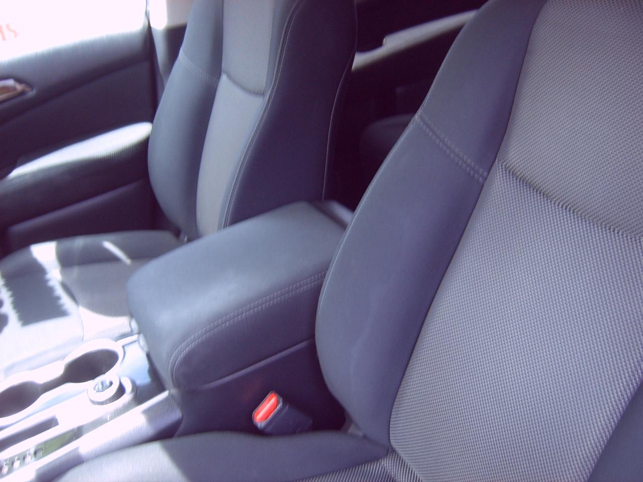 Nissan Pathfinder SV 4WD 2017