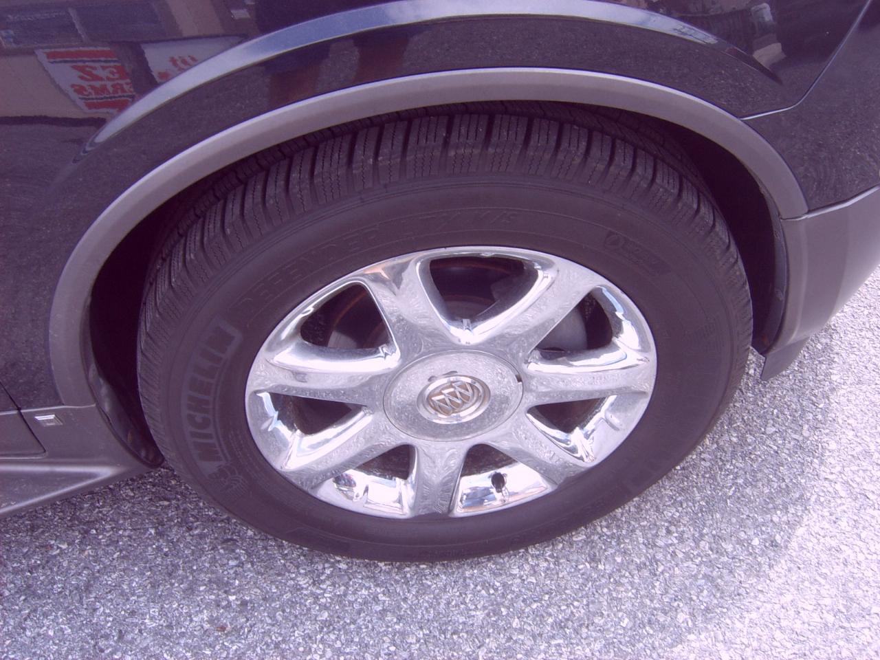 Buick Enclave AWD 4dr CXL w/1XL 2010